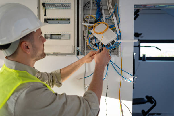 Best Emergency Electrical Repair  in Artesia, NM